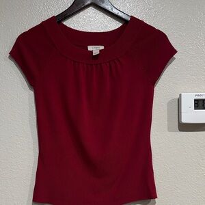 LOFT Women's Burgundy Short Sleeve Tee